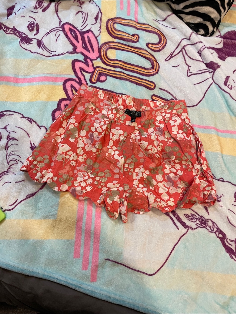 Jessica Simpson Coral Floral Ruffle Hem Skort